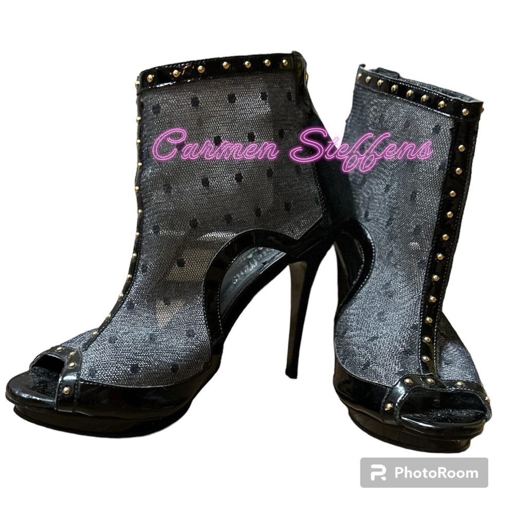 Carmen Steffens size 7 open toe boots!